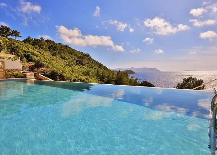 Kale Suites, Heated Pool In Winter, Adults Only Kaş